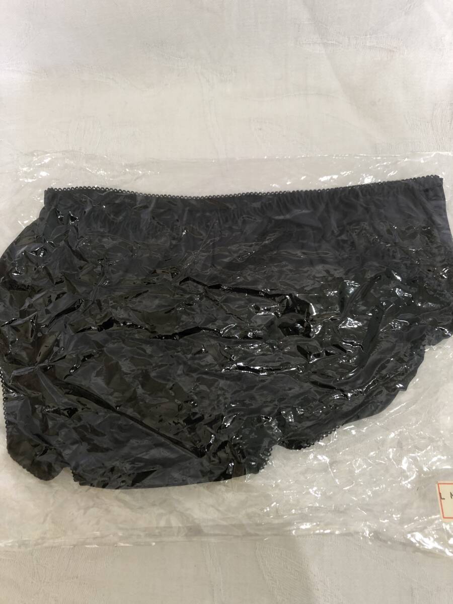 絹100% シルクサテン ランジェリー【 ショーツ 　黒 ブラック セットアップ可能 】L_画像1