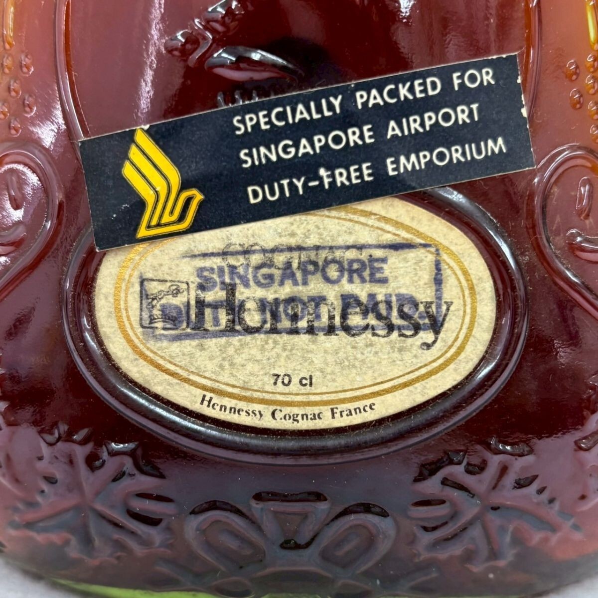 N421-K44-7829 Hennessy XO ヘネシー X.O グリーンボトル 金キャップ COGNAC コニャック ブランデー 700ml 古酒 未開栓 OA