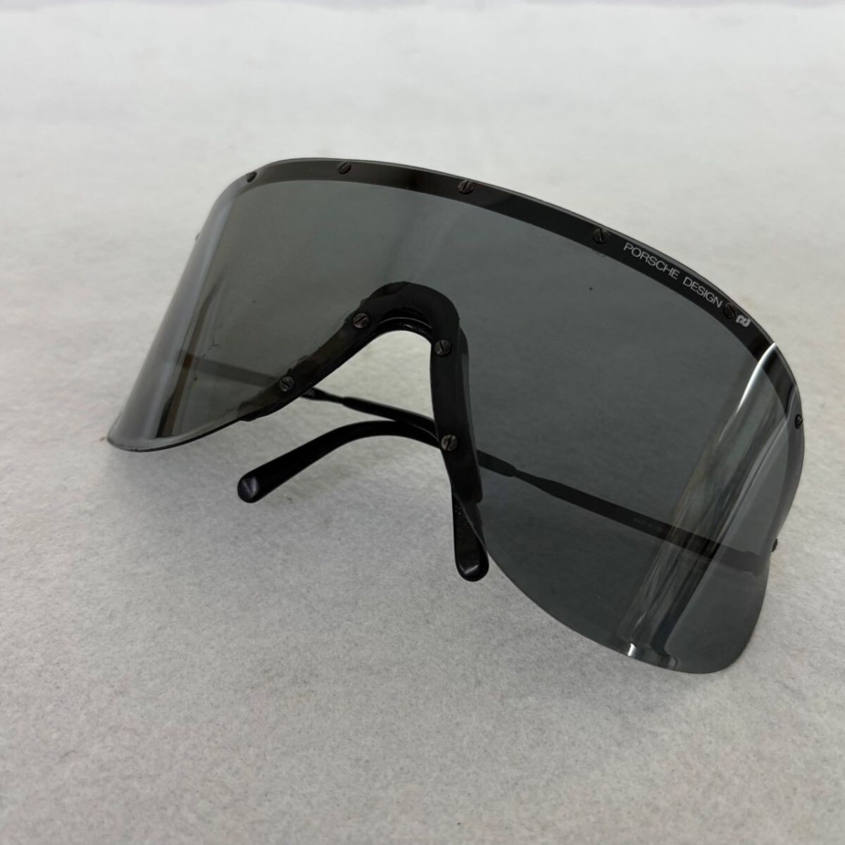 N438-O64-1136 PORSCHE DESIGN CARRERA ポルシェデザイン カレラ サングラス 5620 90 オーストリア制 度無し メガネ 眼鏡 アイウェア OA