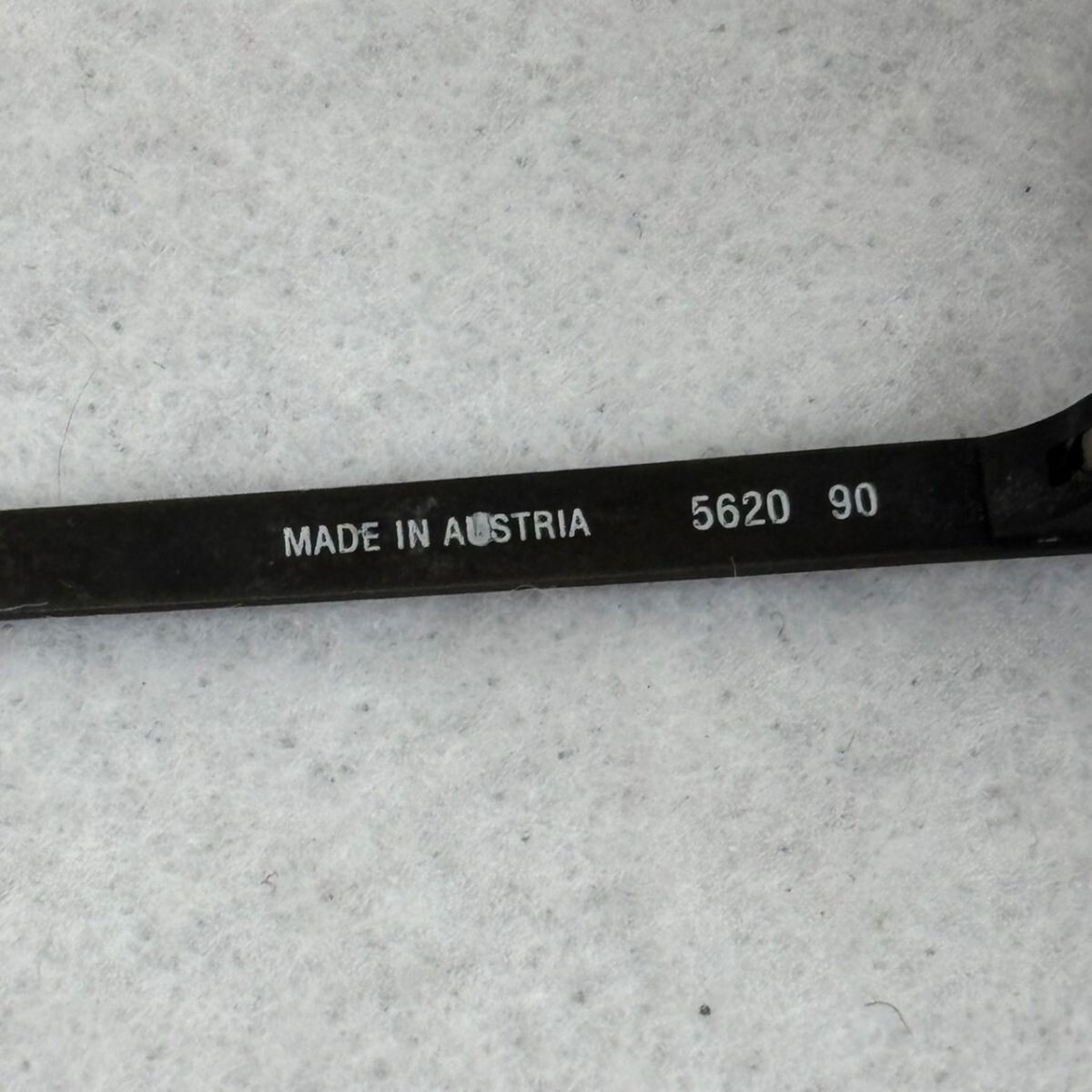 N438-O64-1136 PORSCHE DESIGN CARRERA ポルシェデザイン カレラ サングラス 5620 90 オーストリア制 度無し メガネ 眼鏡 アイウェア OA