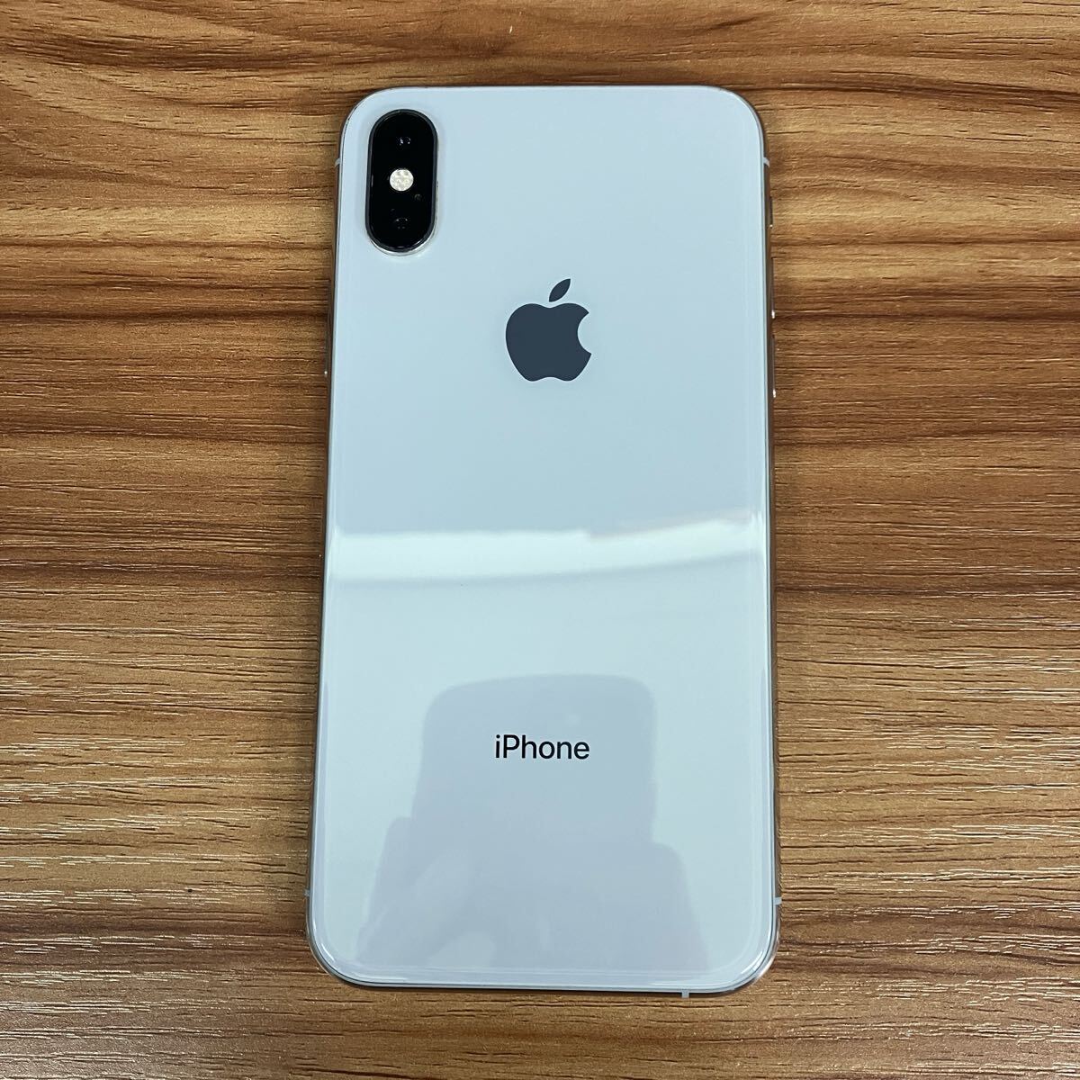 M【売り切り】Apple アップル SIMフリー iPhone Xs 256GB シルバー MTE12J/A A2098 アクティベーションロック無し 初期化済み