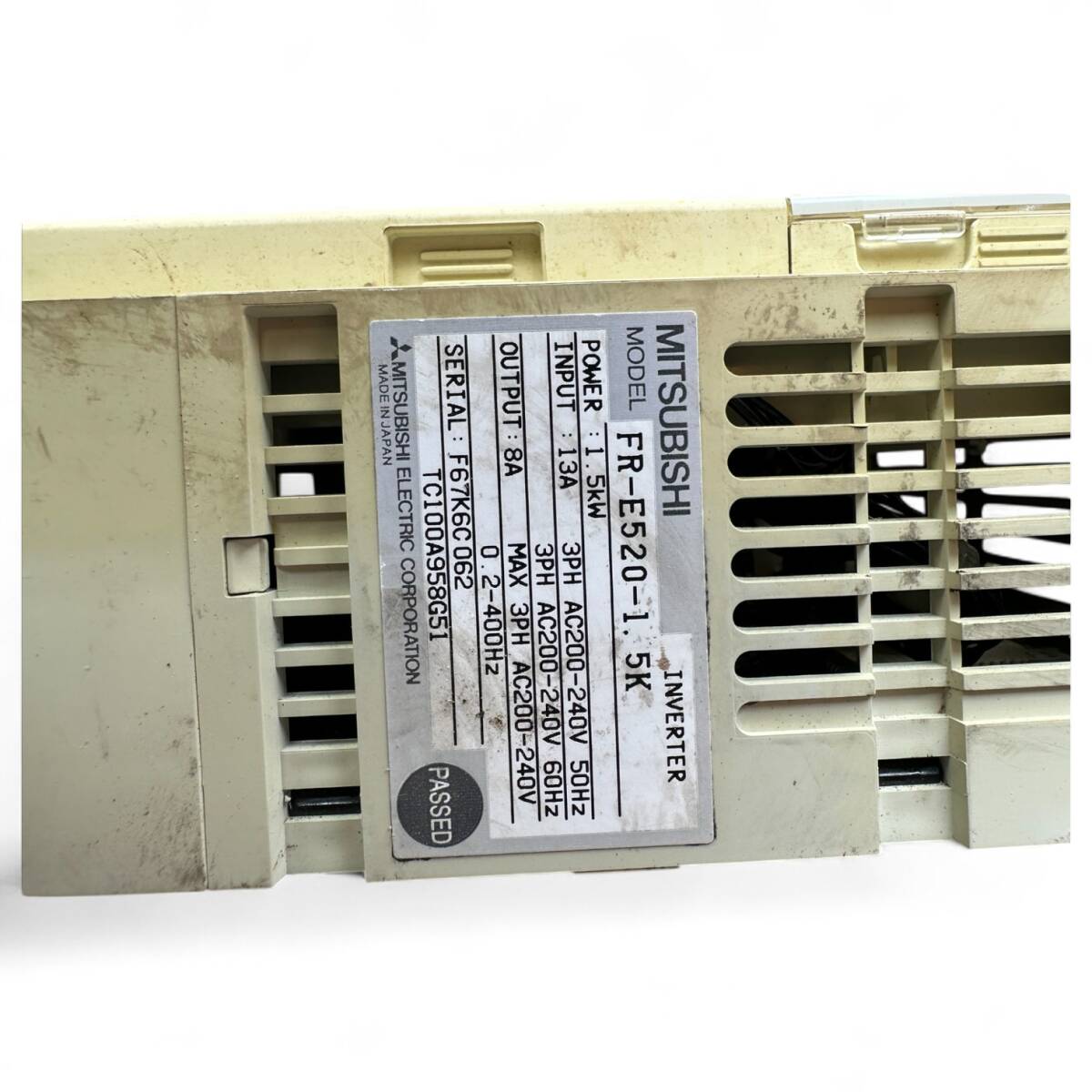 【中古】MITSUBISHI 三菱電機 インバーター FR-E520-1.5K 汎用インバータ FREQROL-E500 現状品_画像6