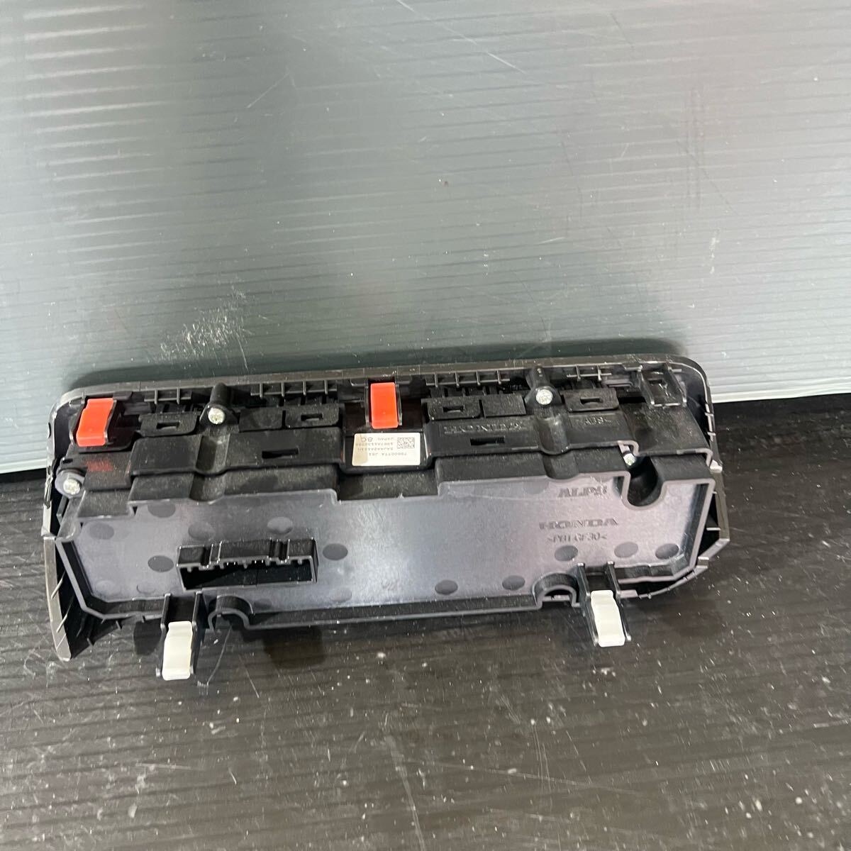 item_image_4