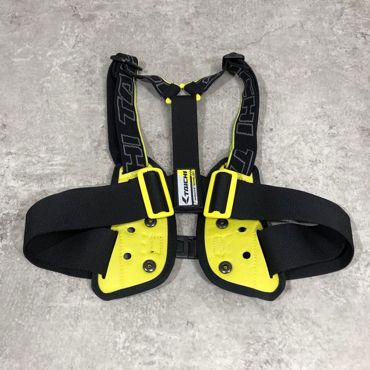 超美品 RS TAICHI フィッティングベルト付き 胸部プロテクター