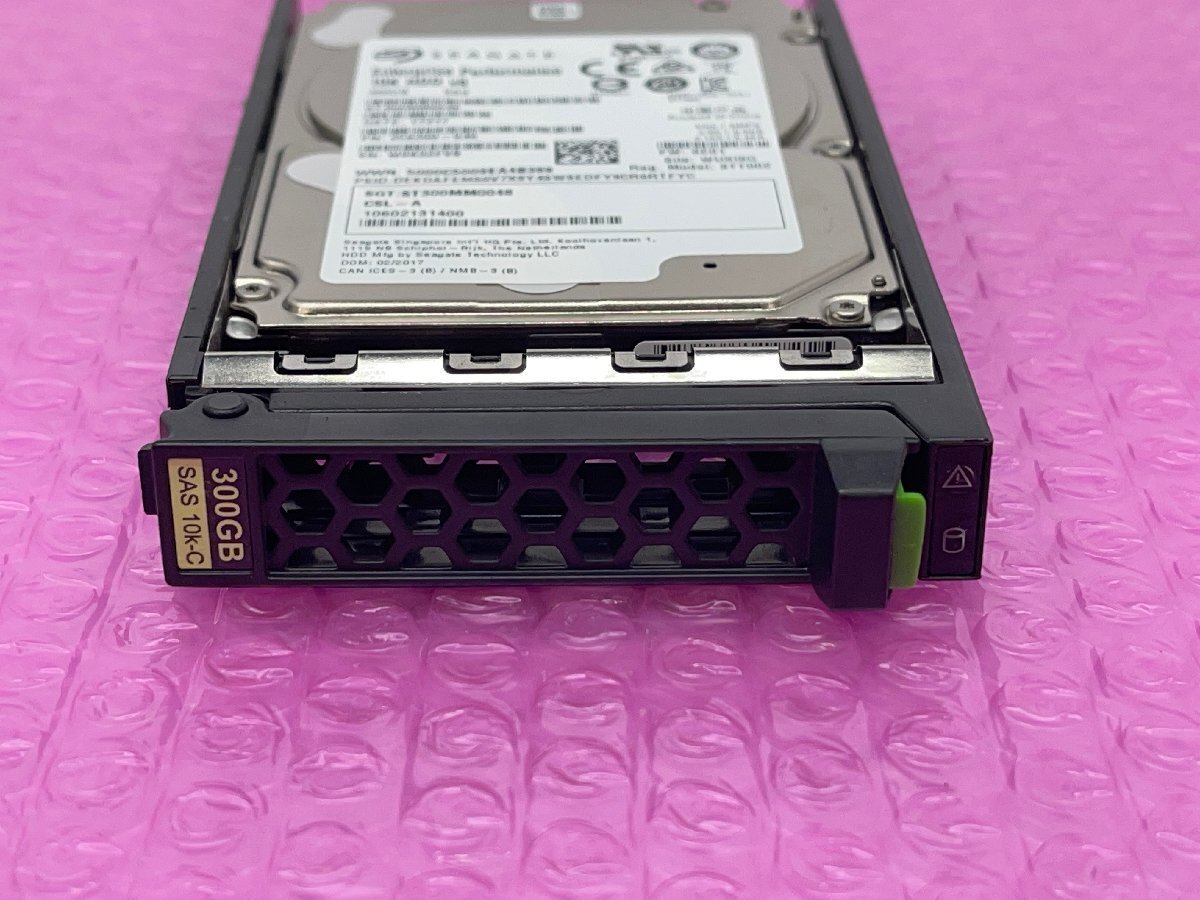 *FUJITSU PRIMERGY M серии соответствует 2.5inch SAS 300GB HDD*Seagate ST300MM0048*10602131400*0711-I