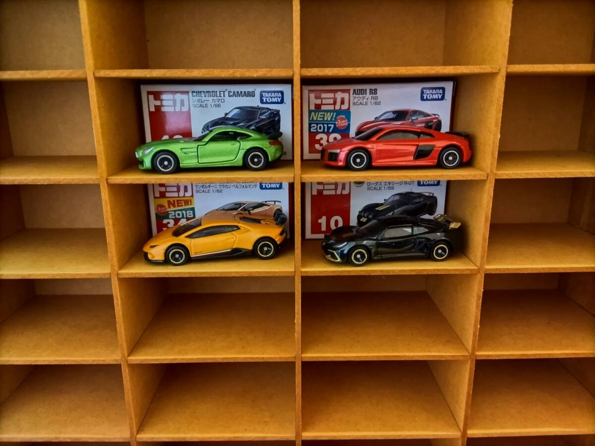 【中古品】ミニカー 木制 コレクションケース ディスプレイケース 48臺 収納トミカ TOMICA　