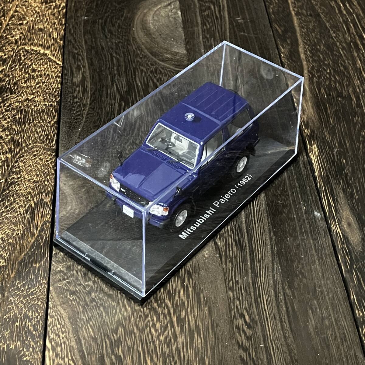 SK norev 1/43 Mitsubishi Pajero 1982 миникар Norev Mitsubishi Pajero