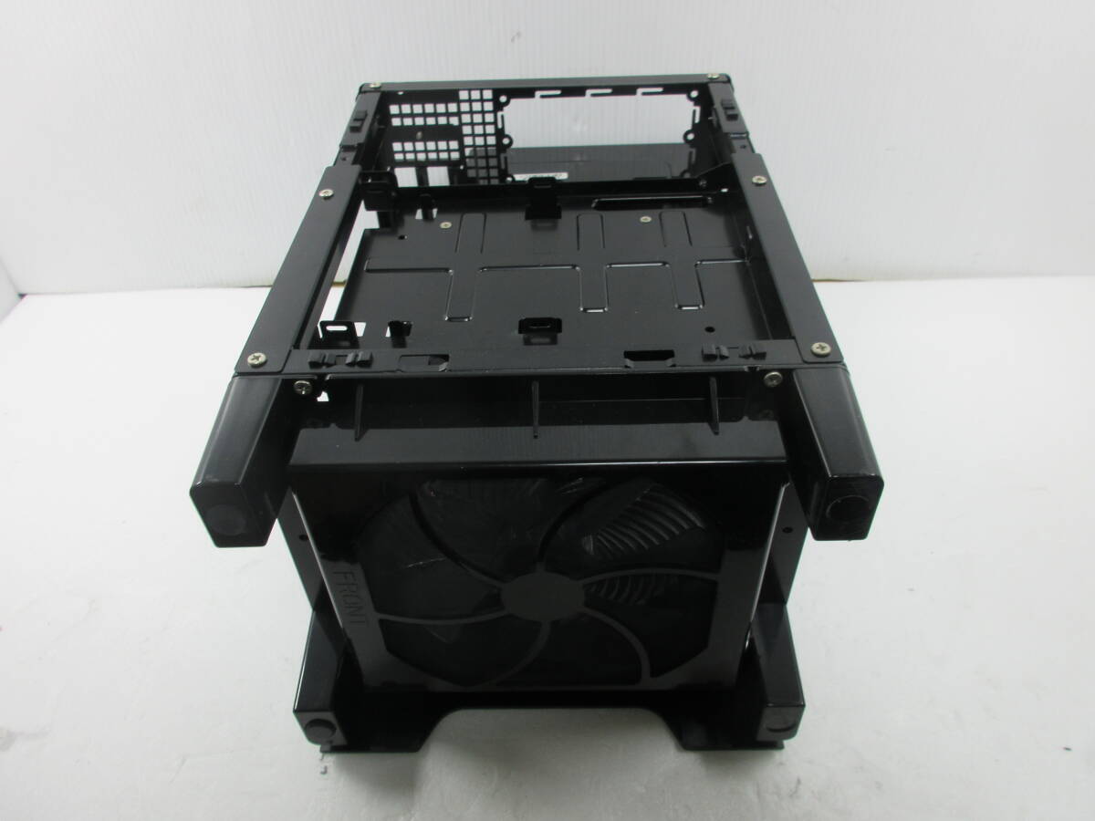 SilverStone FT03-MINI SST-FT03 ブラック 煙突型 Mini-ITX PC ケース 中古品