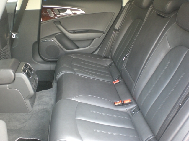 ■超貴重！平成26年12月 DBA-4GCHVSアウディ A6 2.8FSI クアトロ AWD 無事故 実走行41800キロ Blackレザー ナビ TV Bカメラ 前后ソナー ETC