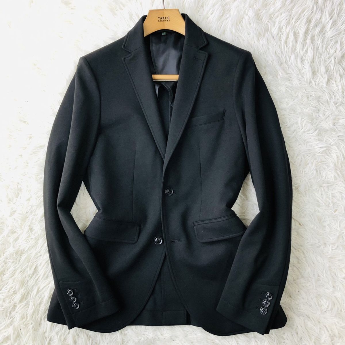 ベネトン【BENETTON】スーツ セットアップ テーラードジャケット ブラック L/M 背抜き ストレッチ センターベント 本切羽 上下 197