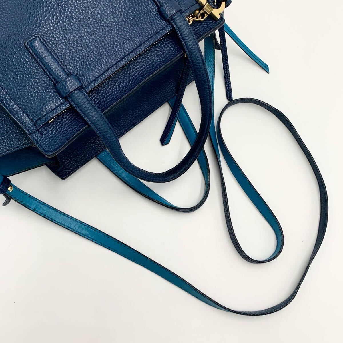 ferragamo サルヴァトーレ フェラガモ エイミー ガンチーニ 2way ショルダーバッグ 青