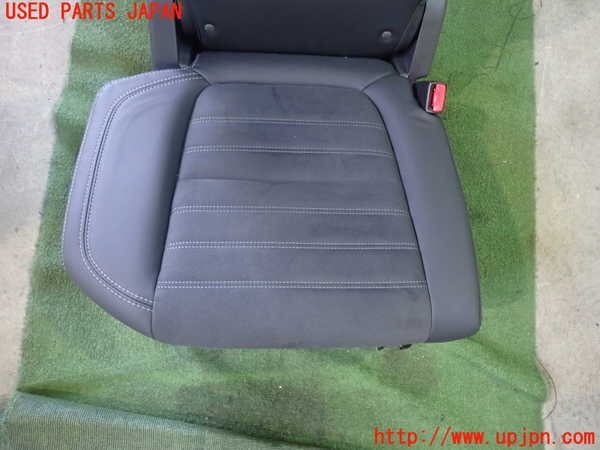 5UPJ-15297145]アウトランダーPHEV(GG3W)右2列目シート 中古