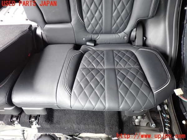 5UPJ-16417435]アウトランダーPHEV(GG3W)左リアシート 中古