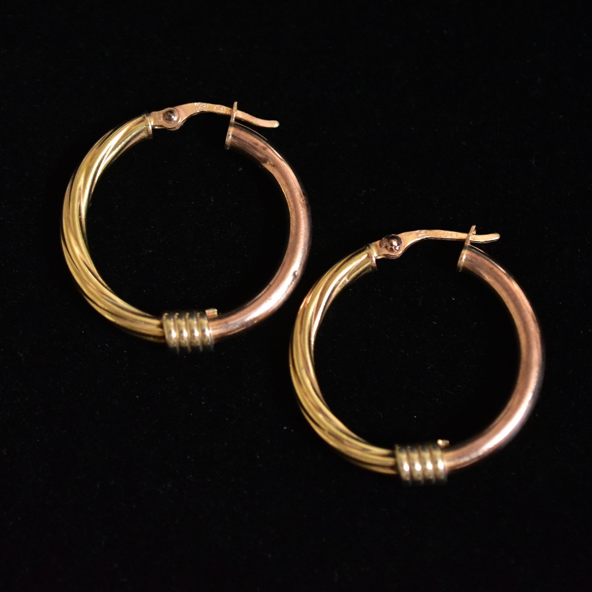 イタリア製 K9刻印 375 リングピアス 地金ミックス イエローゴールド＋ピンクゴールド 本物保証_画像2