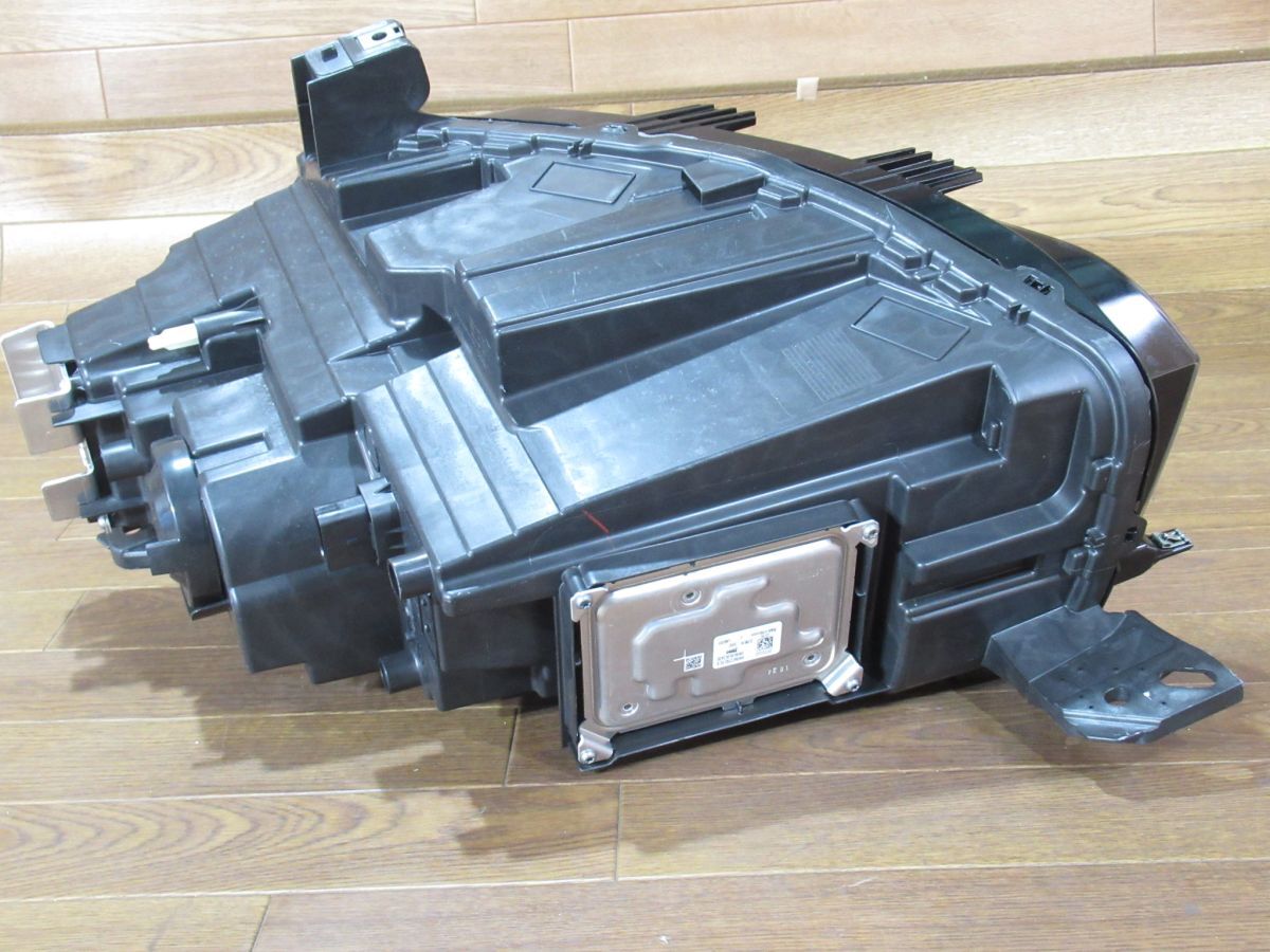 K9系シトロエン ベルランゴ后期純正ヘッドライト ヘッドランプ右側(cè)のみ LB51862 9857645880　