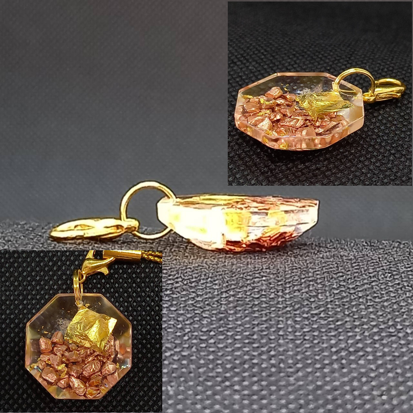 【数量限定お試し版】金運風水八角形オルゴナイト 金運60倍ストラップ22mm【金運アップの招金堂】レジンアートキーホルダー お守り／1226