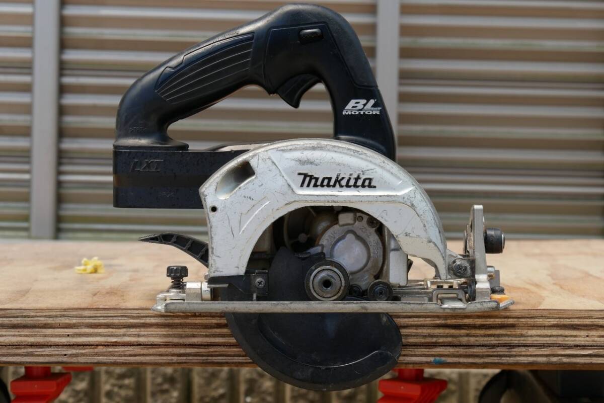  Junk Makita makita 14.4V заряжающийся циркулярная пила HS470D