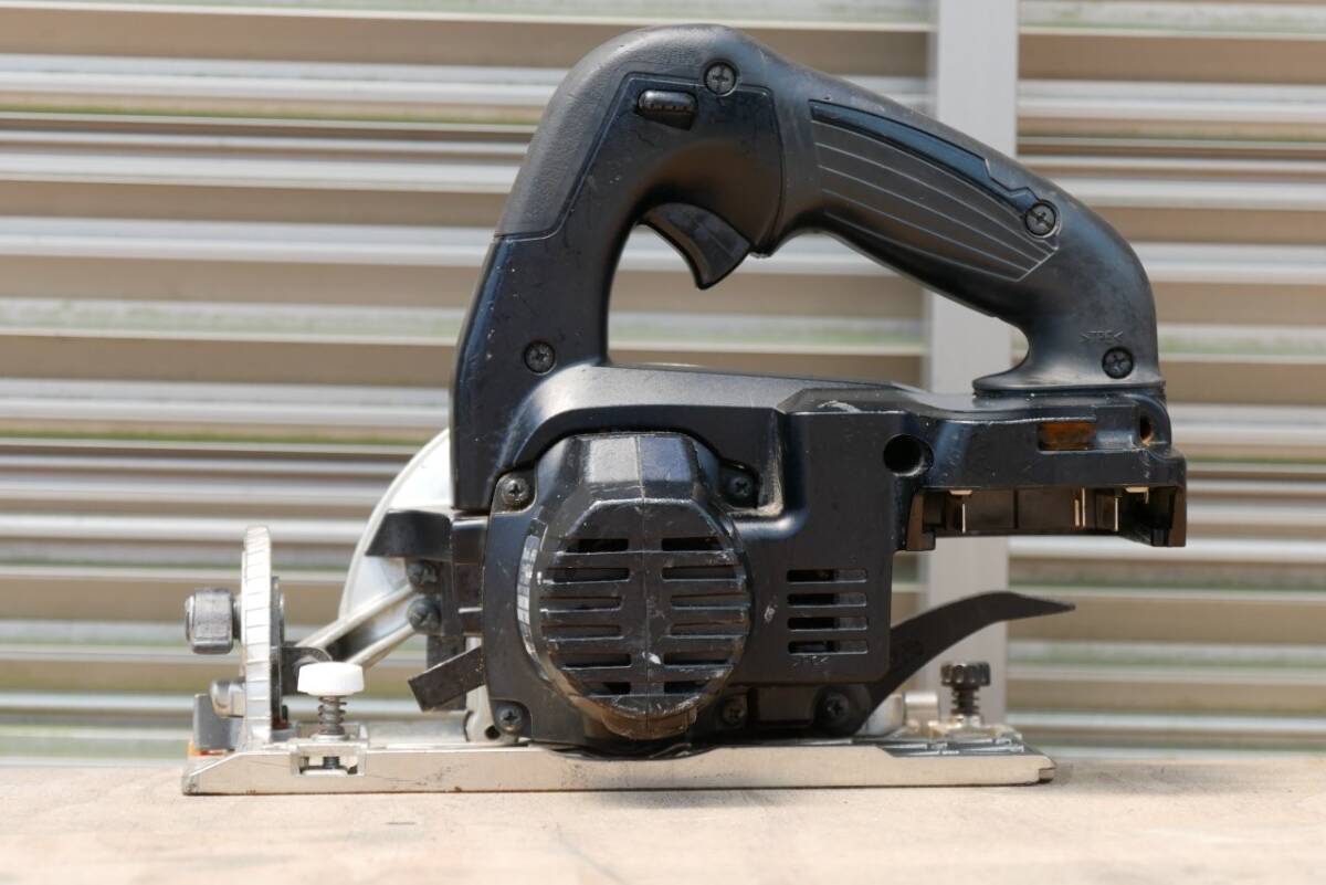  Junk Makita makita 14.4V заряжающийся циркулярная пила HS470D