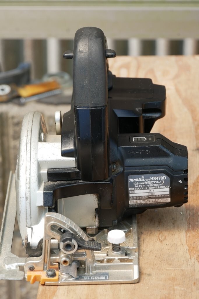  Junk Makita makita 14.4V заряжающийся циркулярная пила HS470D