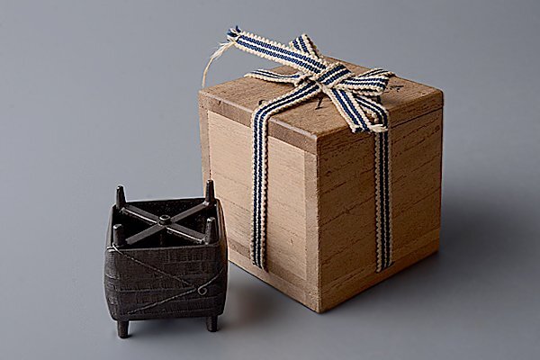 u890【和み】茶道具 西村義光 唐銅象嵌纟巻蓋置　検 茶道具煎茶道具中國古玩臺灣煎茶民藝美術(shù)品李朝高麗新羅清朝書道具