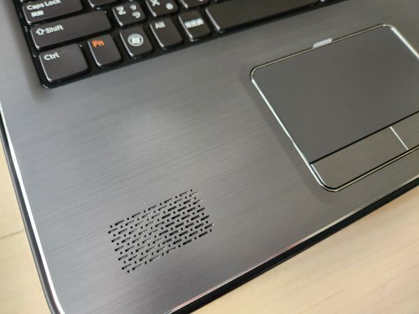 美品?爆速ツインドライブ仕様/NIVIDA?高精細(xì)液晶☆DELL XPS L702X☆Core i7/SSD240GB＋HDD500GB/8GB/Office/win11