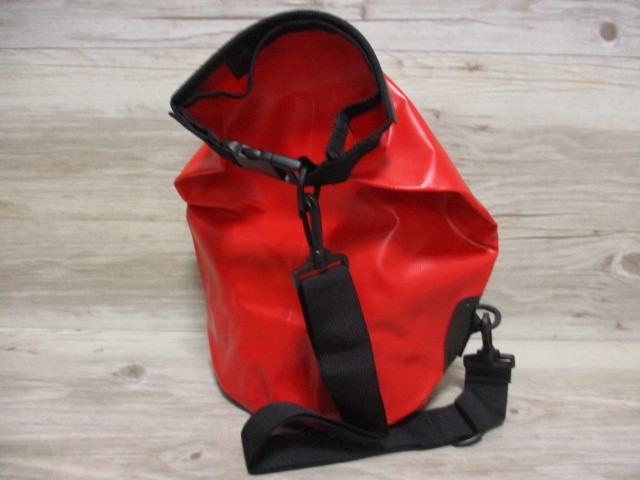MANA SURF CO★15L 防水 小物入れ★マナサーフ ウォーター プルーフ バッグ スモール ショルダー レッド 赤★遊泳/アウトドア/釣り/他 RED_画像4