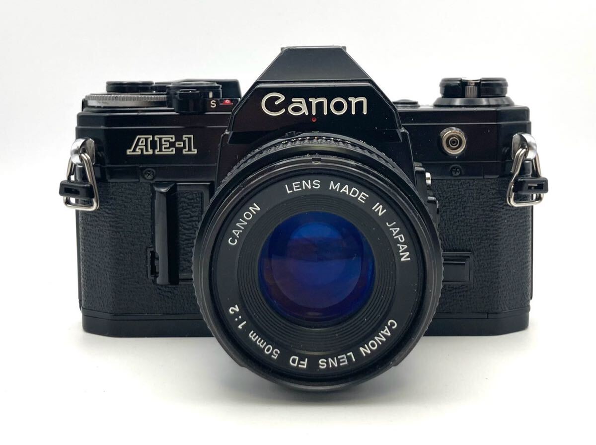 【動作確認(rèn)済 ワケアリ】外観美品 Canon キヤノン AE-1 一眼レフレックスカメラ ブラックボディー レンズ FD 50mm F2 日本制 1976年 現(xiàn)狀品