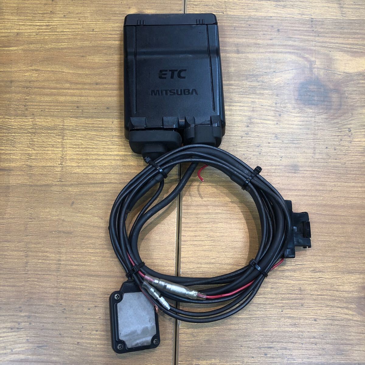 ミツバサンコーワ 二輪車 車載器ETC BE51 二輪車 バイク用 ミツバサンコーワ 二輪車 車載器ETC BE51 二輪車 バイク用
