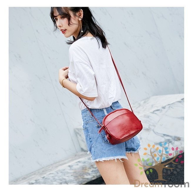 classic ミニラウンド ショルダーBAG 【レッド】革 ハンドバッグ ショルダー チェーン 海外セレブ K-070-1
