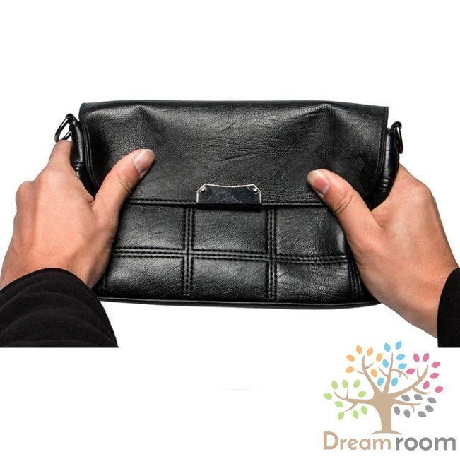 classic ブロックチェッククラッチBAG 【ボルドー】革 バッグ ショルダー 海外セレブ 冠婚葬祭 葬儀 K-076-2