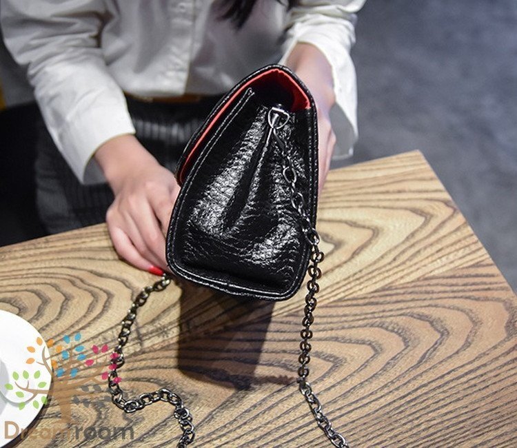 classic キルティングレザー チェーンBAG 【A型 ブラック M】クラッチバッグ 革 ハンドバッグ 海外セレブ K-066-1