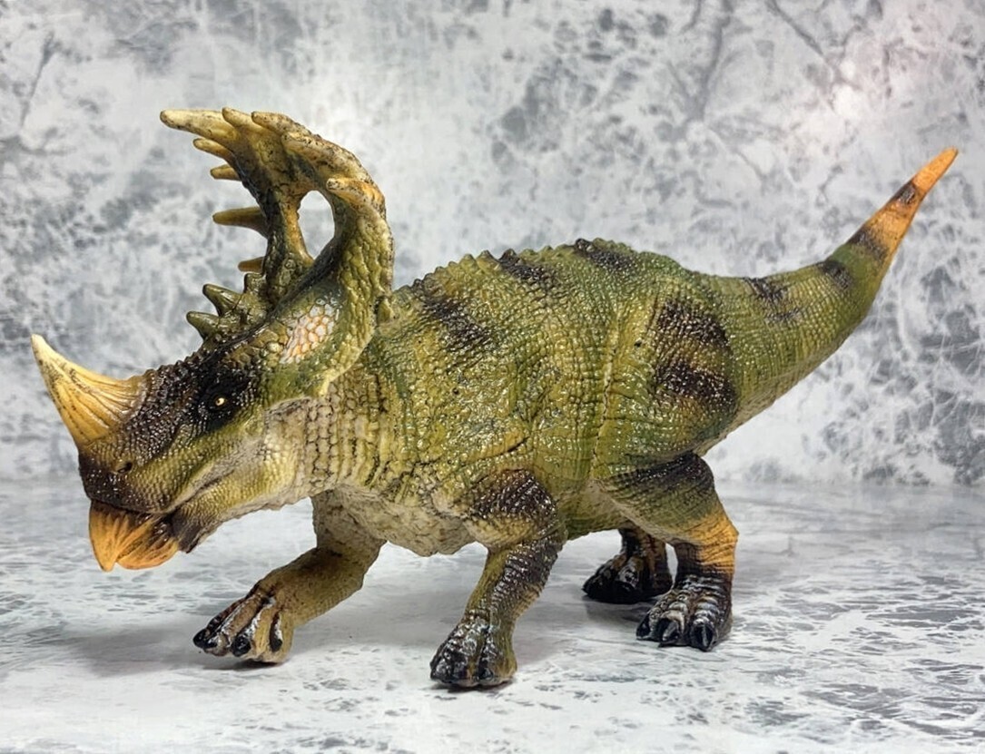「トリケラトプス　無(wú)可動(dòng) フィギュア　ジュラシック?パーク/ジュラシック?ワールドに登場(chǎng)」tface-g 【タグ：映畫(huà)】　T06