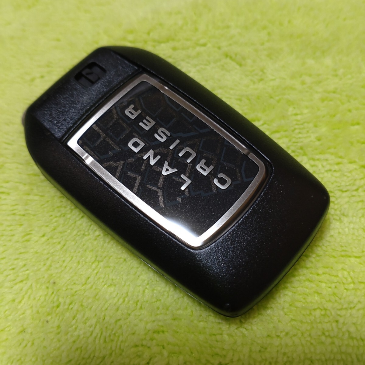 item_image_3