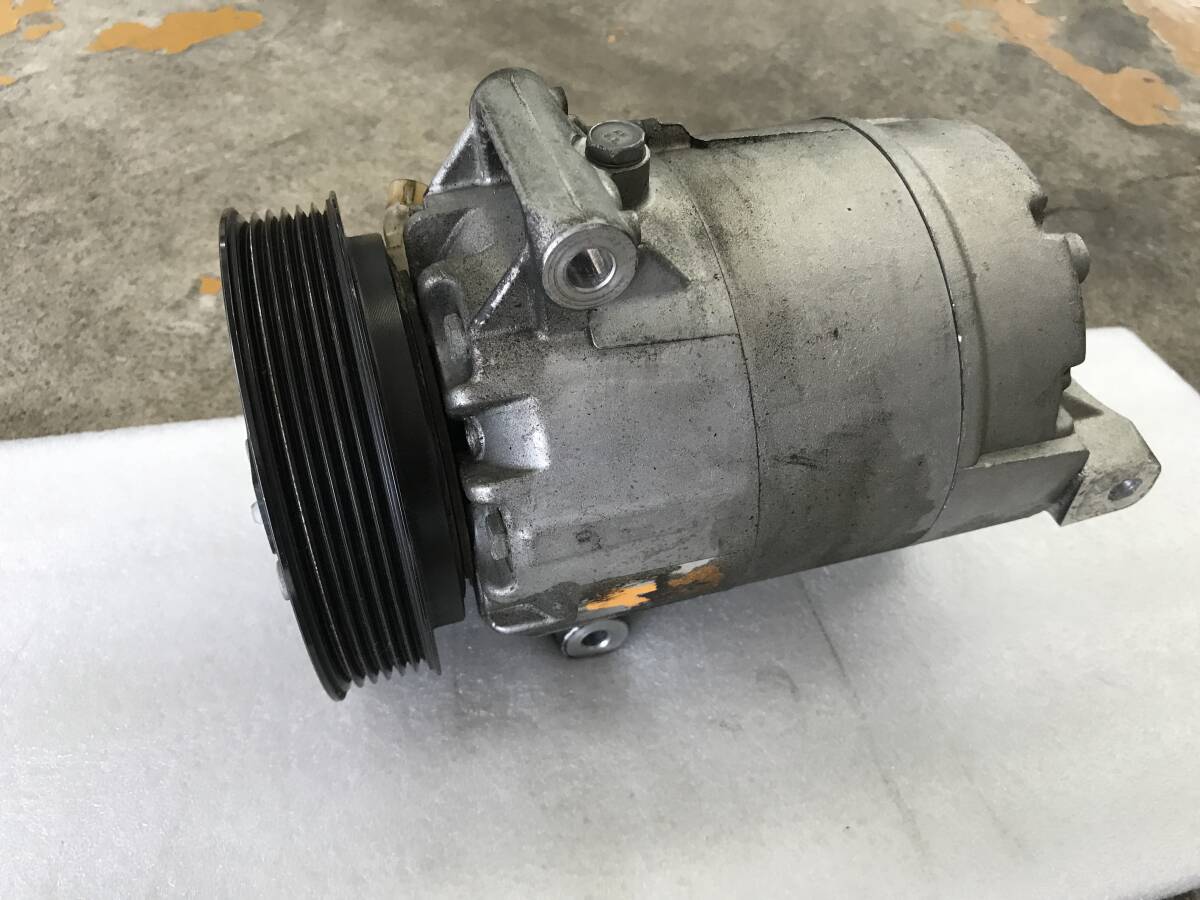 値下げ！　マセラティ　クアトロポルテ　エアコンコンプレッサー 中古ジャンク品　コア用_画像6