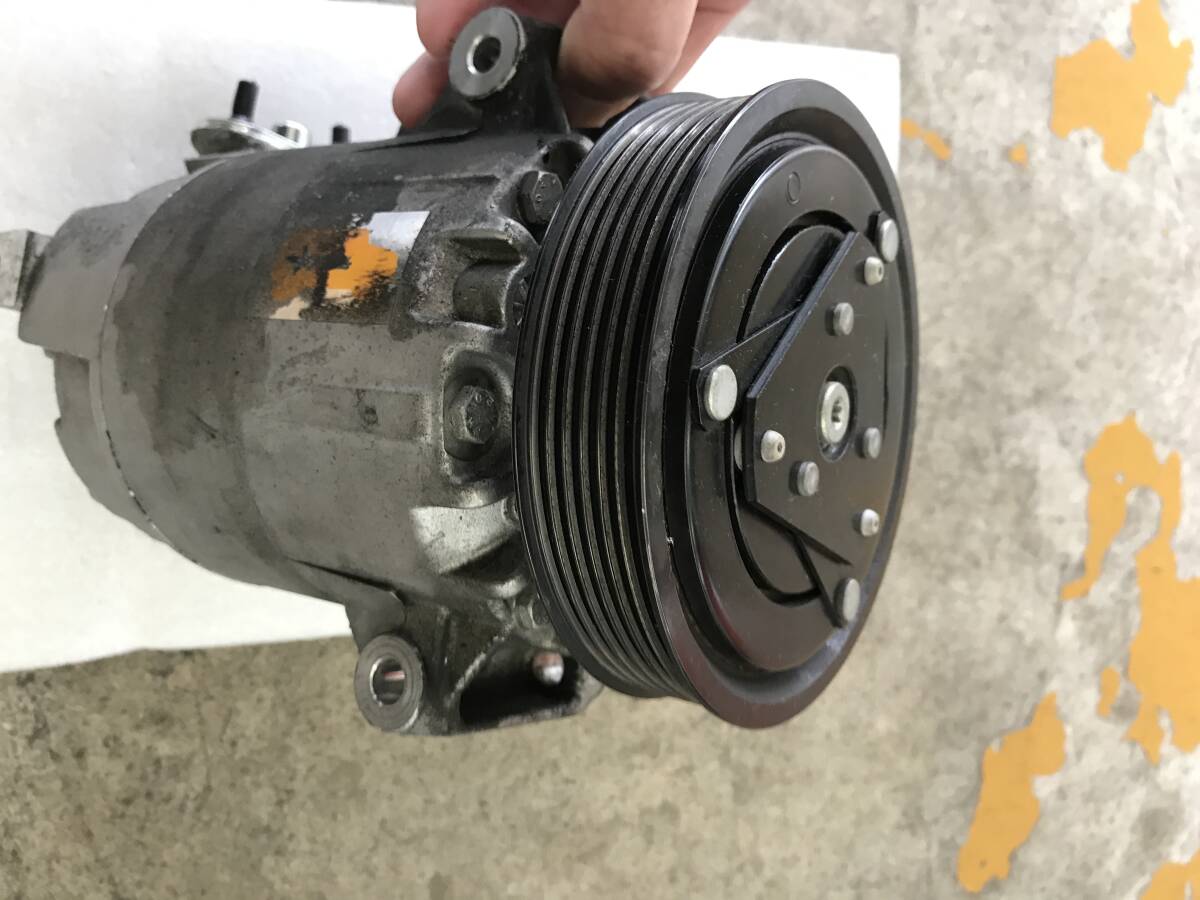 値下げ！　マセラティ　クアトロポルテ　エアコンコンプレッサー 中古ジャンク品　コア用_画像8