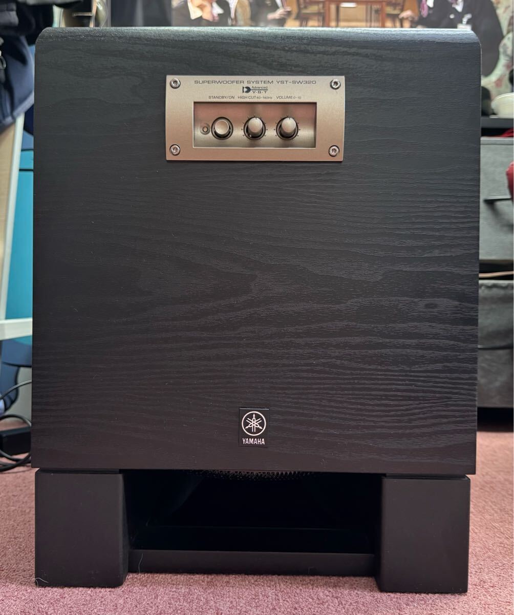  прекрасный товар рабочий товар Yamaha сабвуфер YAMAHA YST-SW320 черный 