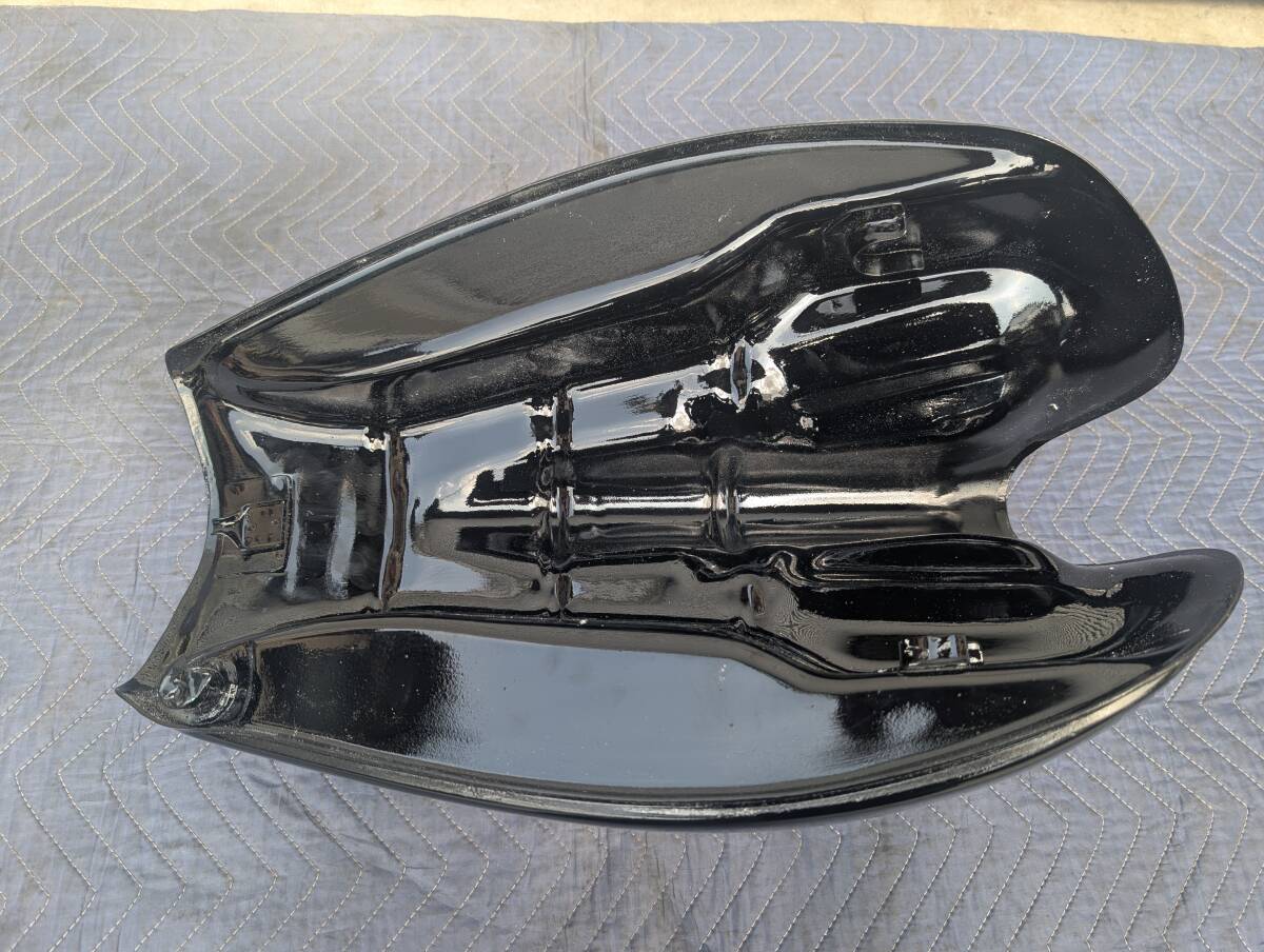 KZ1000 топливный бак б/у 