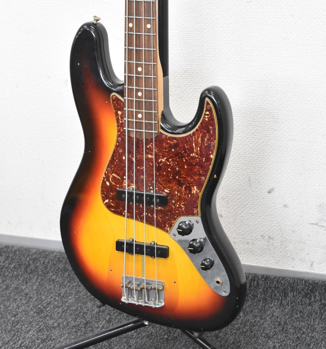 【 C 】K7397 Fender JAZZ BASS 62 JAZZ BASS Jrn #R103458 エレキベース フェンダー 3065837