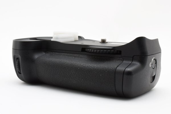 ★超美品★ ニコン Nikon MB-D10 グリップ #19708