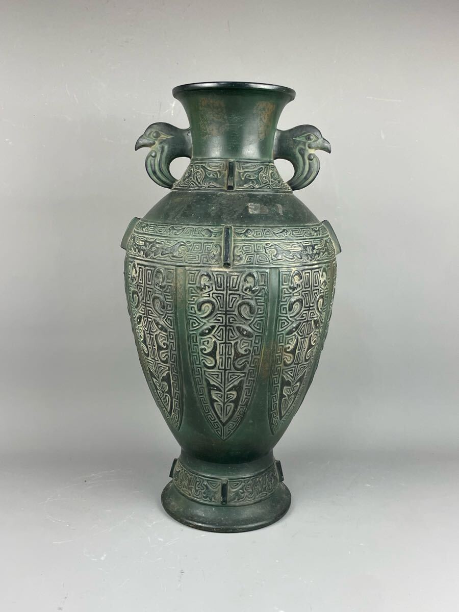 高岡銅器 銅製花瓶 渋谷鳳州 饕餮紋 鷹耳付 壷 花器 全長約50cm