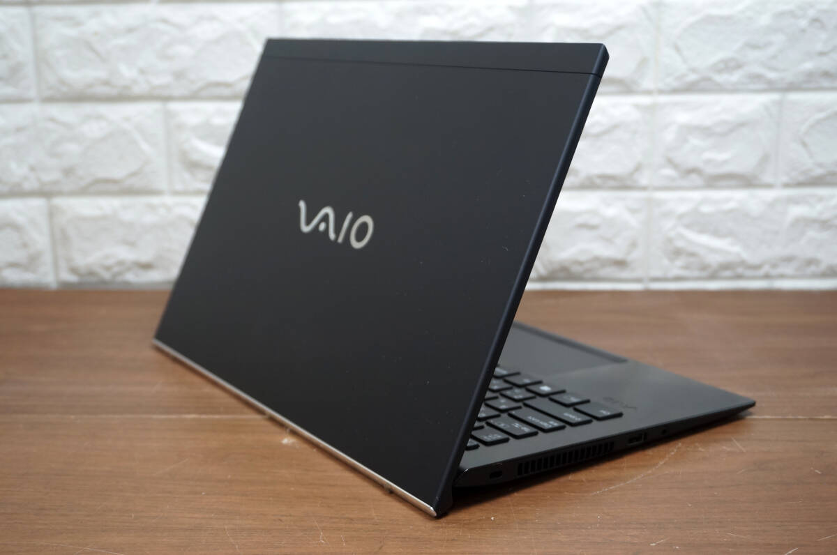 SONY VAIO PRO PK VJPK211《 Core i5 1135G7 2.40GHz / 16GB / SSD 512GB / カメラ / Windows 11 》 14インチ PC ノートパソコン 18942