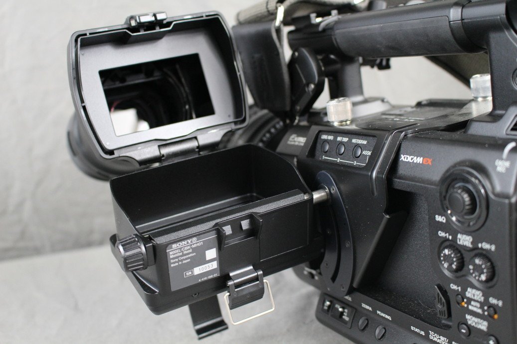 【G】SONY PMW-F3 デジタルシネマカムコーダー + SONY SCL-P85T20 85mm PLマウント単焦點(diǎn)レンズ ソニー 3070995【送料無(wú)料!!】