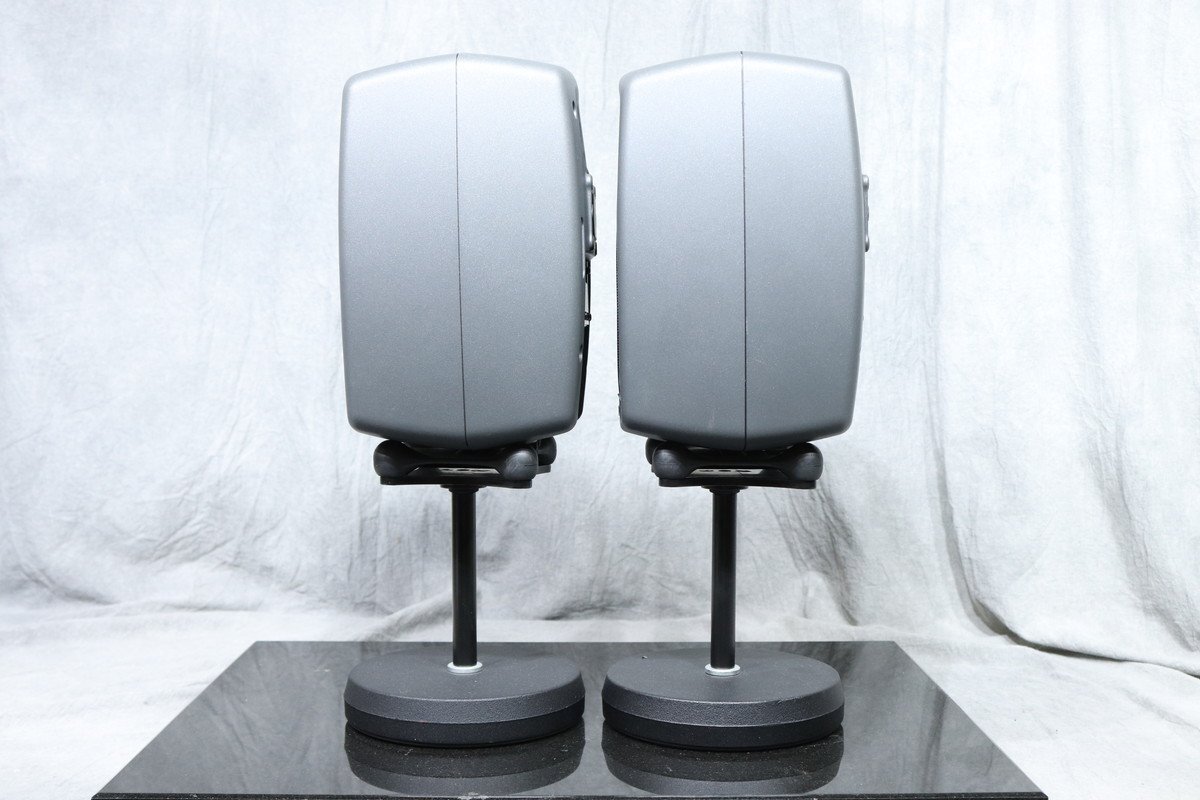 【C】Genelec 8030B スタジオ モニタースピーカー ペア ジェネリック 3069604 【送料無(wú)料!!】
