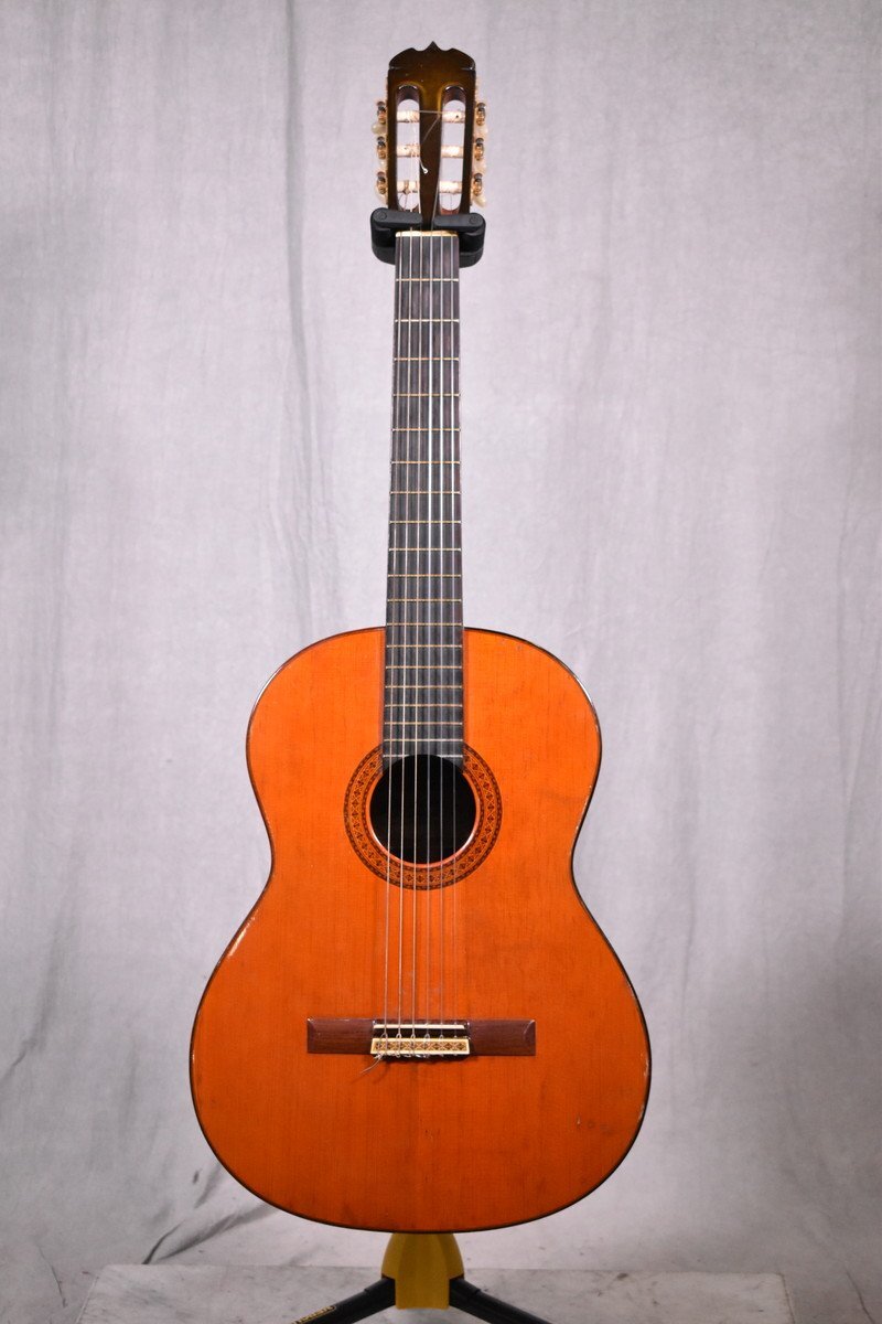 [J]Ryoji Matsuoka MODEL No.50 классическая гитара сосна холм хорошо .1972 год производства 3070075