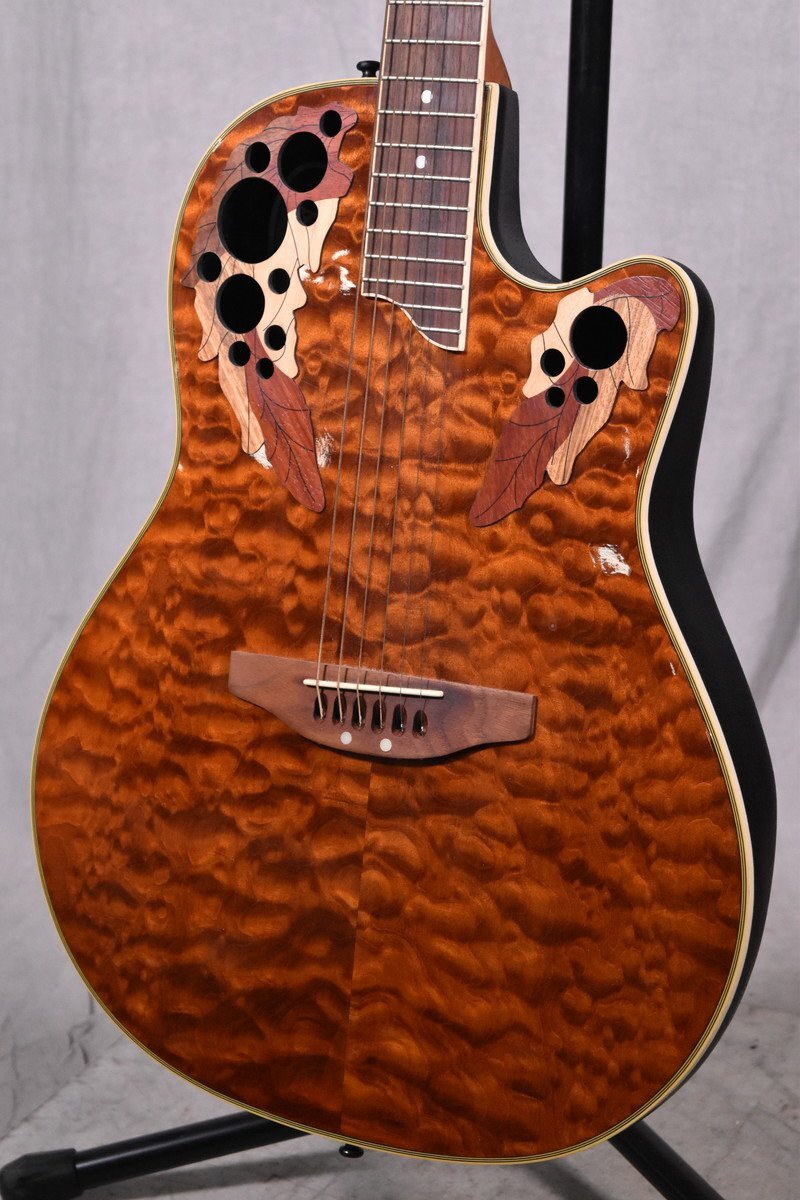 Ovation CS257 Celebrity Deluxe Acoustic Electric Guitar