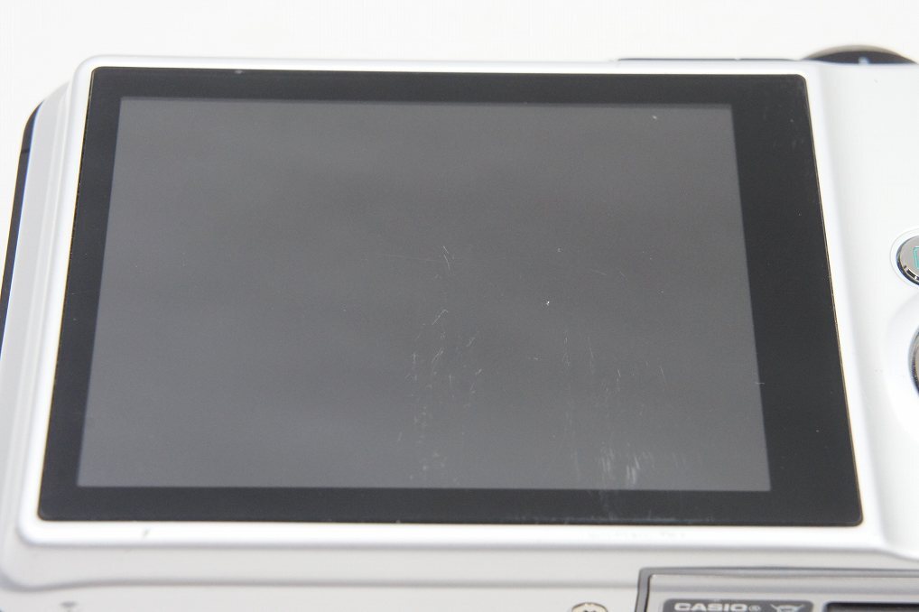 【適格請(qǐng)求書(shū)発行】CASIO カシオ EXILIM EX-FC100 コンパクトデジタルカメラ ホワイト 元箱付【アルプスカメラ】250530i