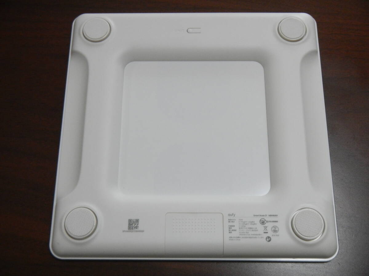 中古美品 Anker Eufy 体重体組成計 Smart Scale C1 アンカー ユーフィ スマートスケールC1 体重計 体脂肪率 基礎代謝量 体脂肪量 内臓脂肪_画像5