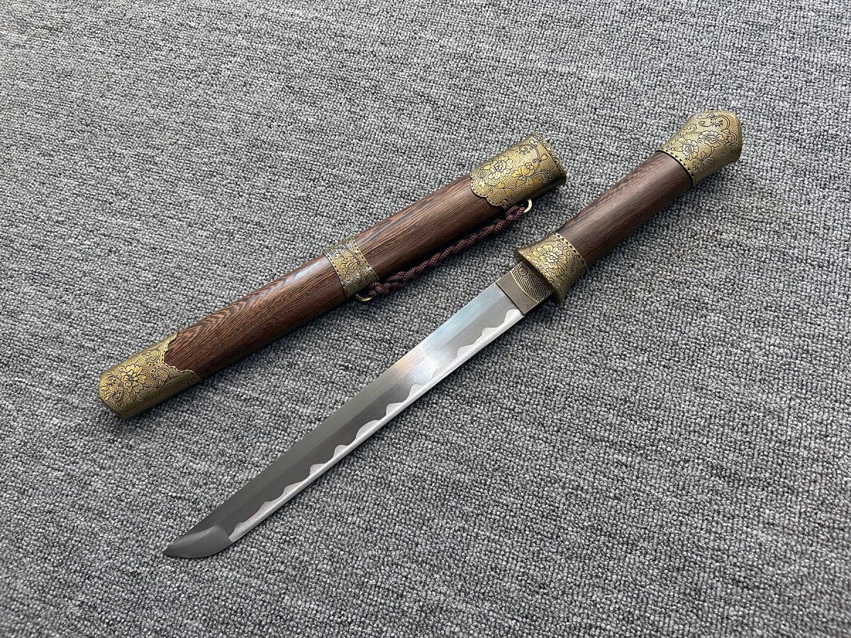 全長(zhǎng)53㎝ アウトドア 木鞘 和式短刀 サバイバルナイフ 高級(jí)木制 腰鉈 大工道具 鋼制 シース付き　ハンティング　刃が付いてない