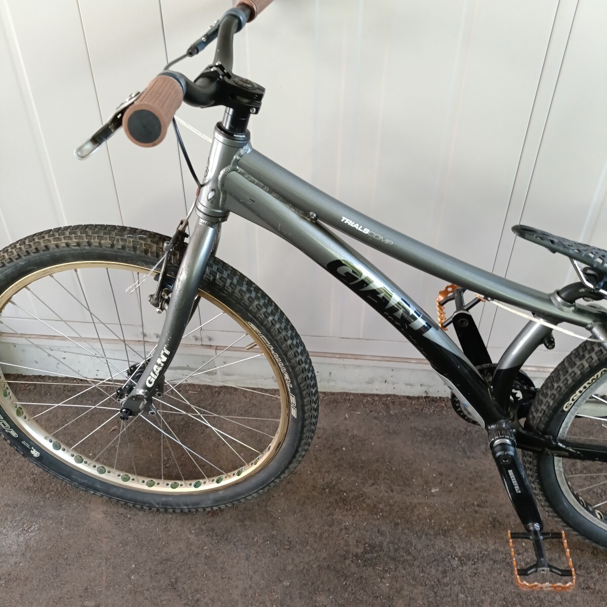 GIANT 自転車(バイクトライアル、ロードバイク、MTB)送料込み! GIANT 自転車(バイクトライアル、ロードバイク、MTB)送料込み