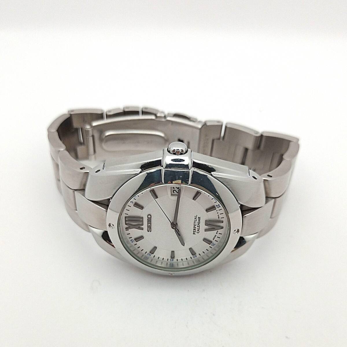 「ウィルス:フロントライン」SEIKOセイコー パーペチュアル 8F32-0010 電池交換済 稼働美品 _画像5